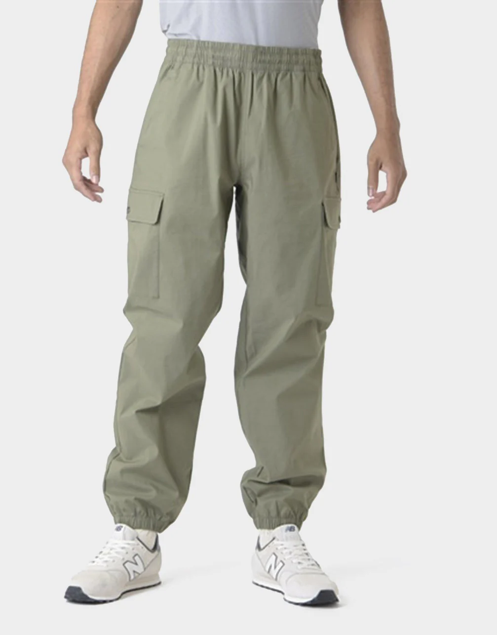 New Balance กางเกงขายาวผู้ชาย Icon Twill Cargo 3,000 ฿