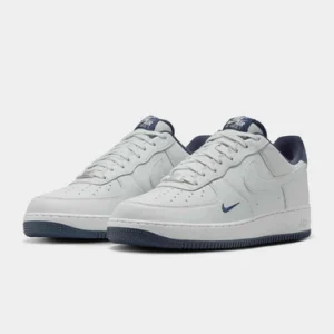 Nike รองเท้าผู้ชาย Air Force 1 '07 LV8