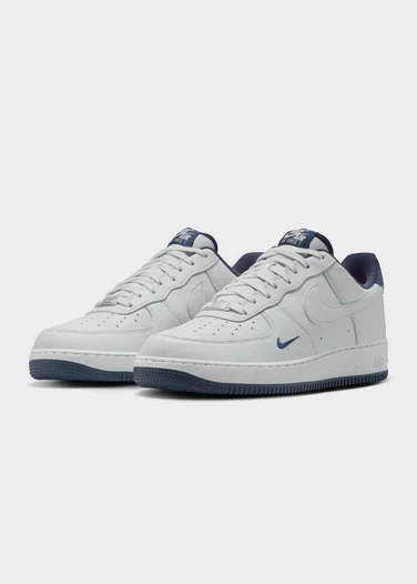 Nike รองเท้าผู้ชาย Air Force 1 '07 LV8
